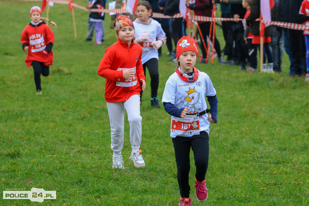 Bieg Niepodległości w Policach - pobiegli też najmłodsi