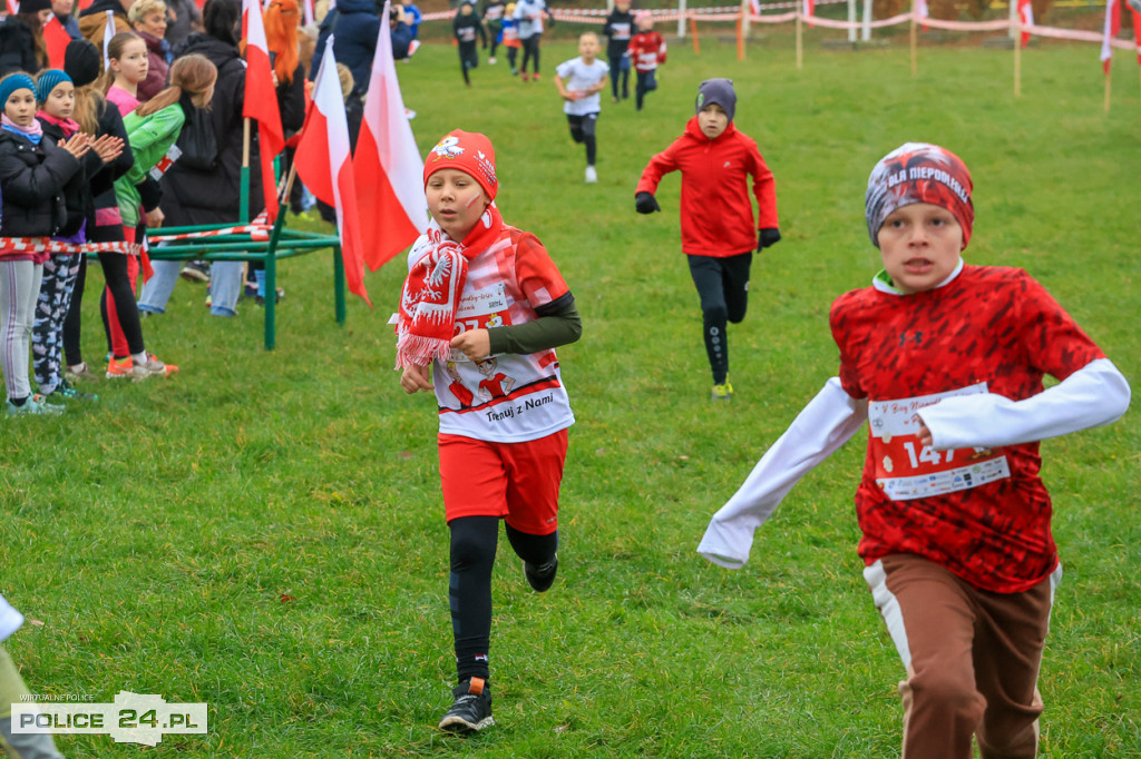 Bieg Niepodległości w Policach - pobiegli też najmłodsi
