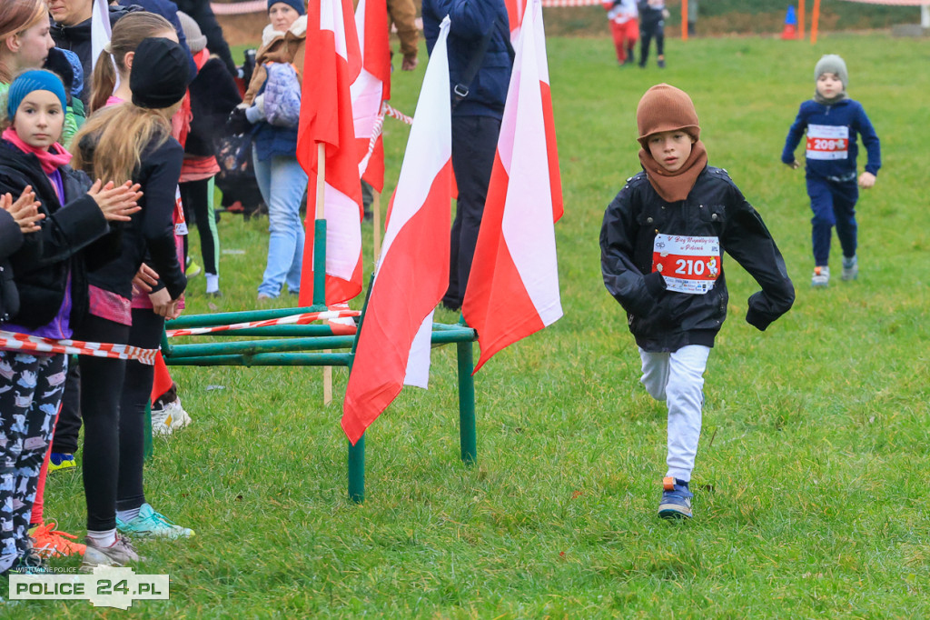 Bieg Niepodległości w Policach - pobiegli też najmłodsi