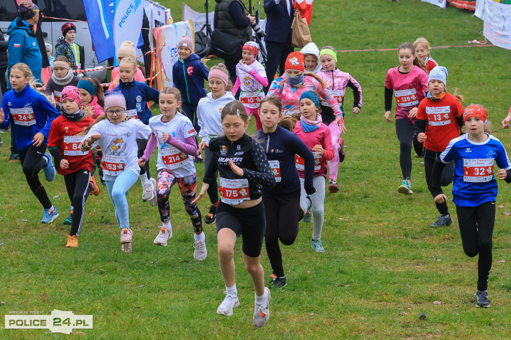 Bieg Niepodległości w Policach - pobiegli też najmłodsi