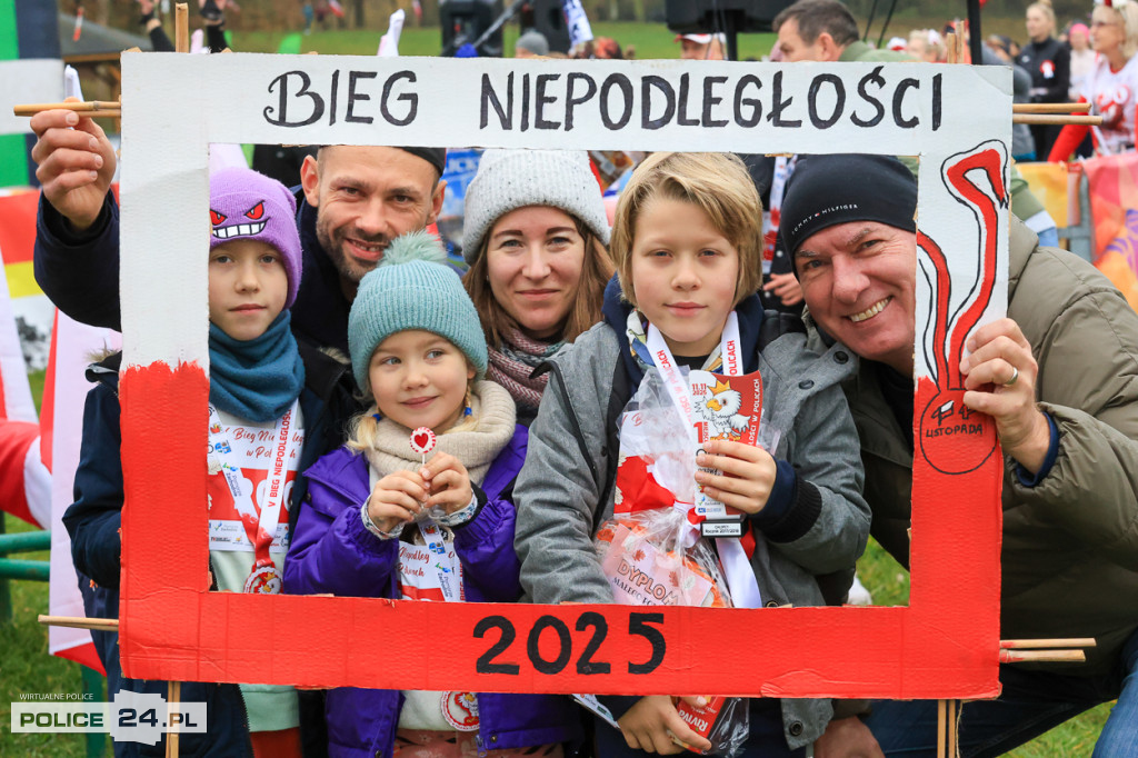 Bieg Niepodległości w Policach - pobiegli też najmłodsi