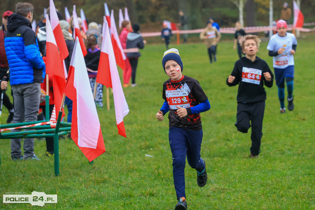 Bieg Niepodległości w Policach - pobiegli też najmłodsi