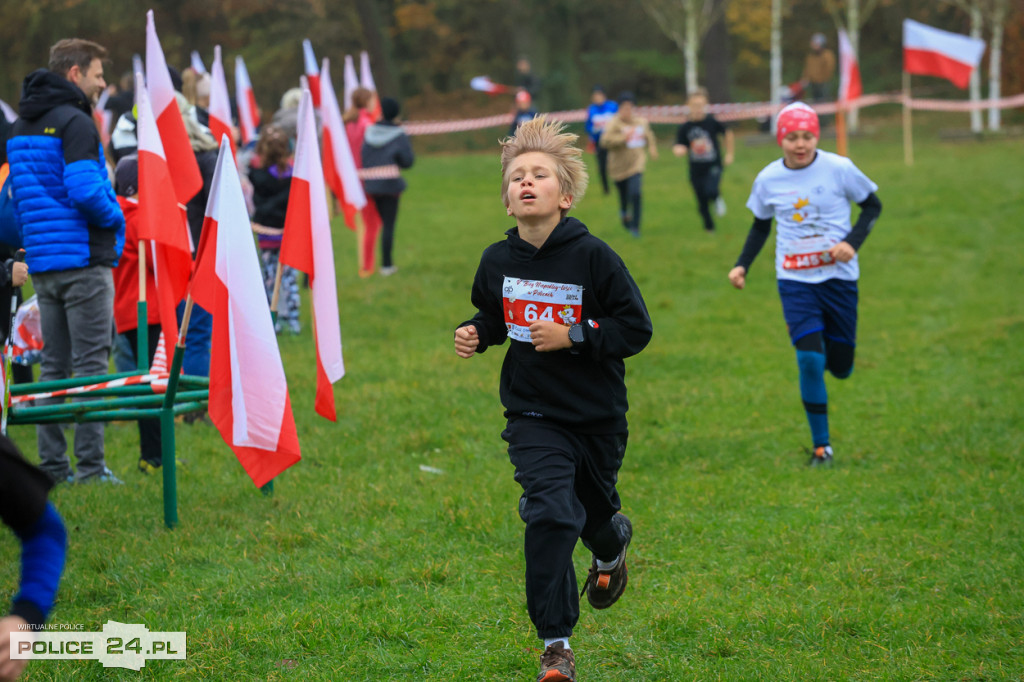 Bieg Niepodległości w Policach - pobiegli też najmłodsi