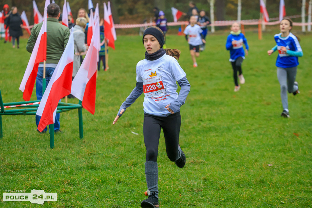 Bieg Niepodległości w Policach - pobiegli też najmłodsi