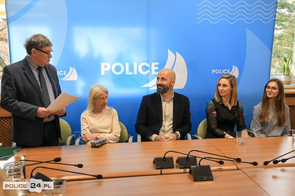 Stypendia dla młodych artystek