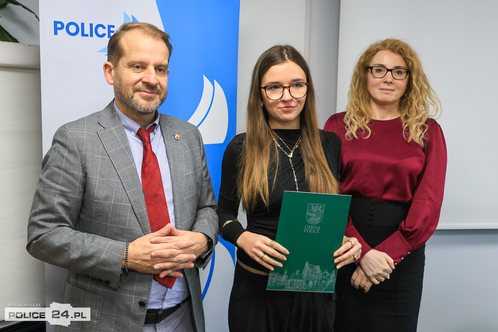 Stypendia dla młodych artystek