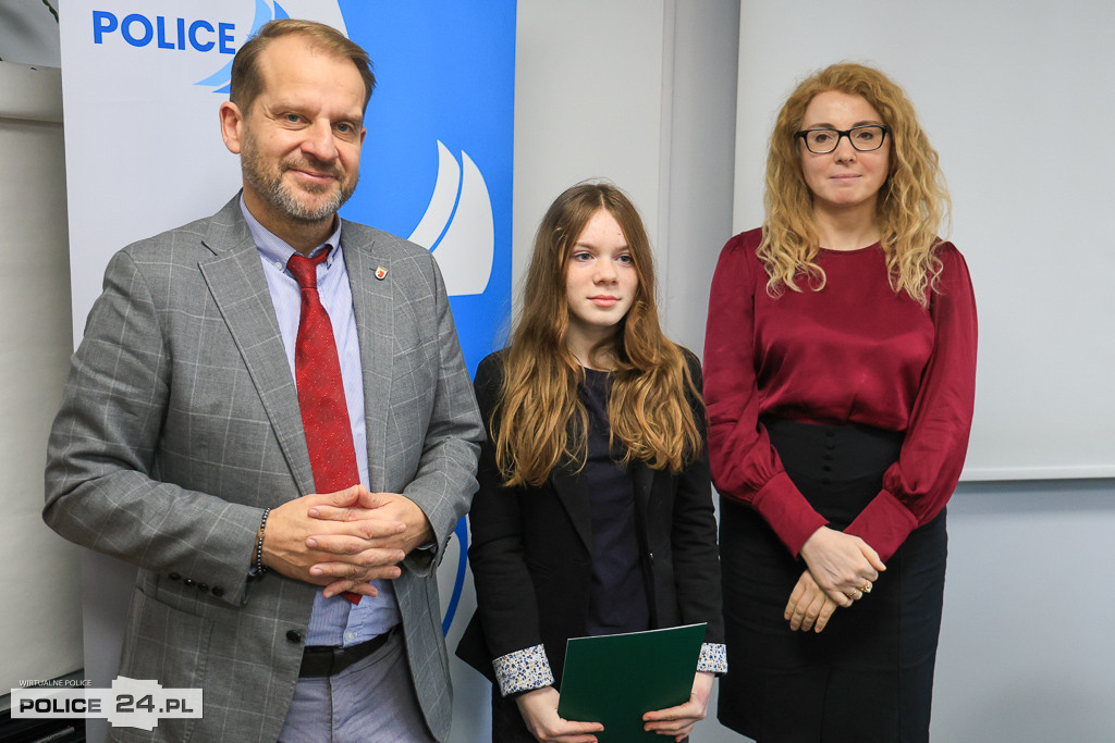 Stypendia dla młodych artystek