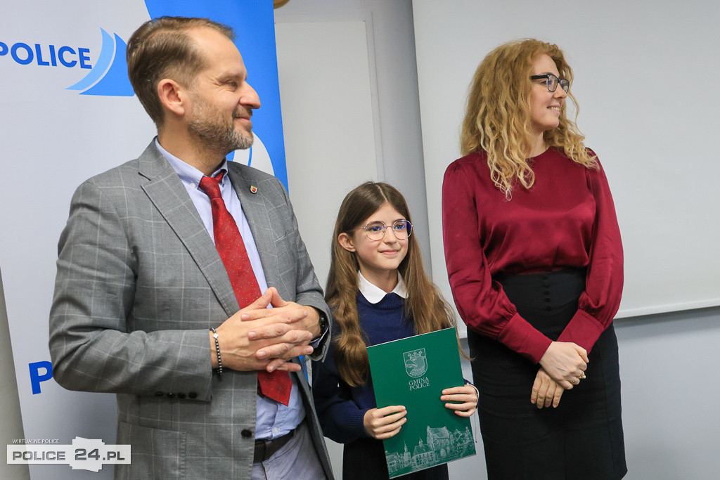 Stypendia dla młodych artystek