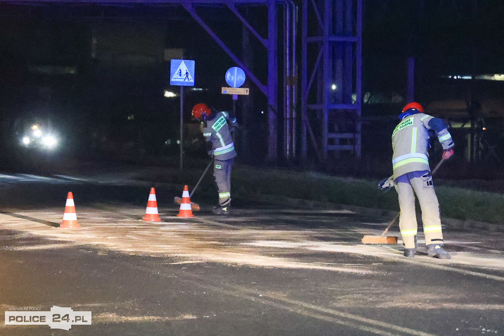 Zderzenie aut na Jasienickiej w Policach