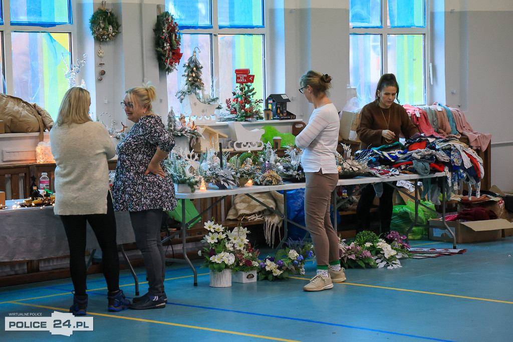 Mikołajkowy Babski Targ w Niekłończycy