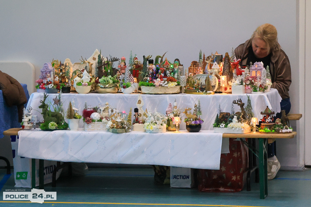 Mikołajkowy Babski Targ w Niekłończycy