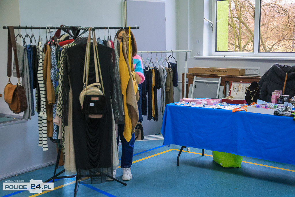 Mikołajkowy Babski Targ w Niekłończycy