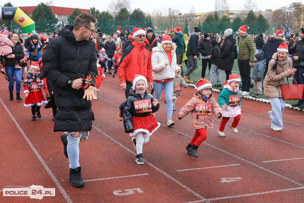 XIII Bieg Mikołajkowy w Policach - biegi najmłodszych