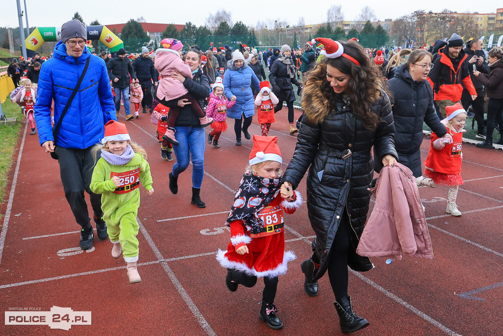 XIII Bieg Mikołajkowy w Policach - biegi najmłodszych