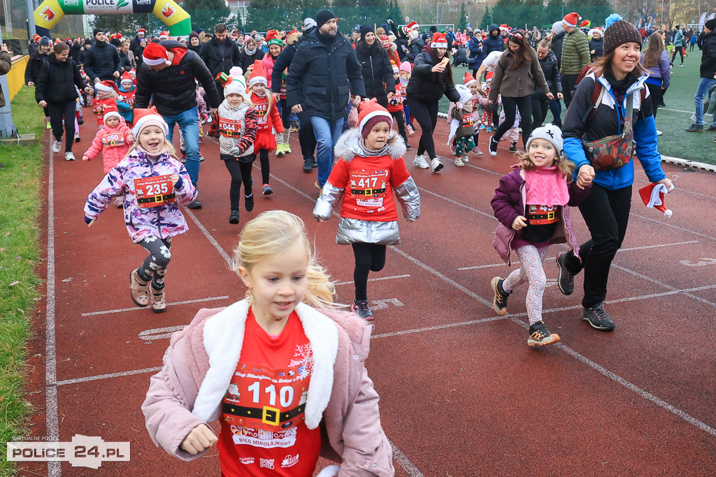 XIII Bieg Mikołajkowy w Policach - biegi najmłodszych