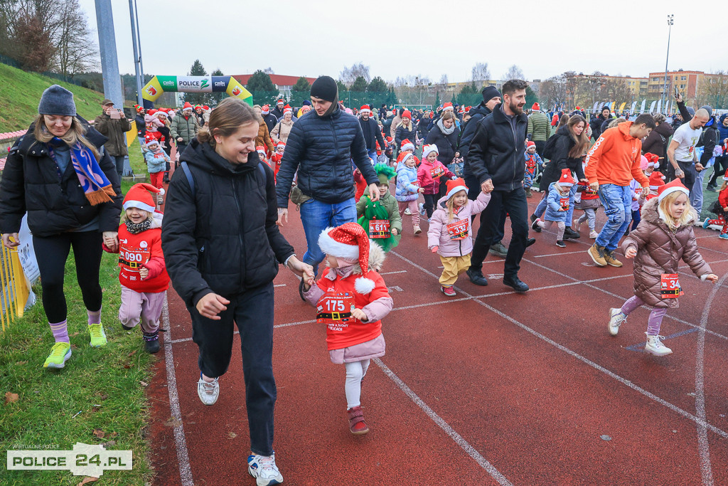XIII Bieg Mikołajkowy w Policach - biegi najmłodszych