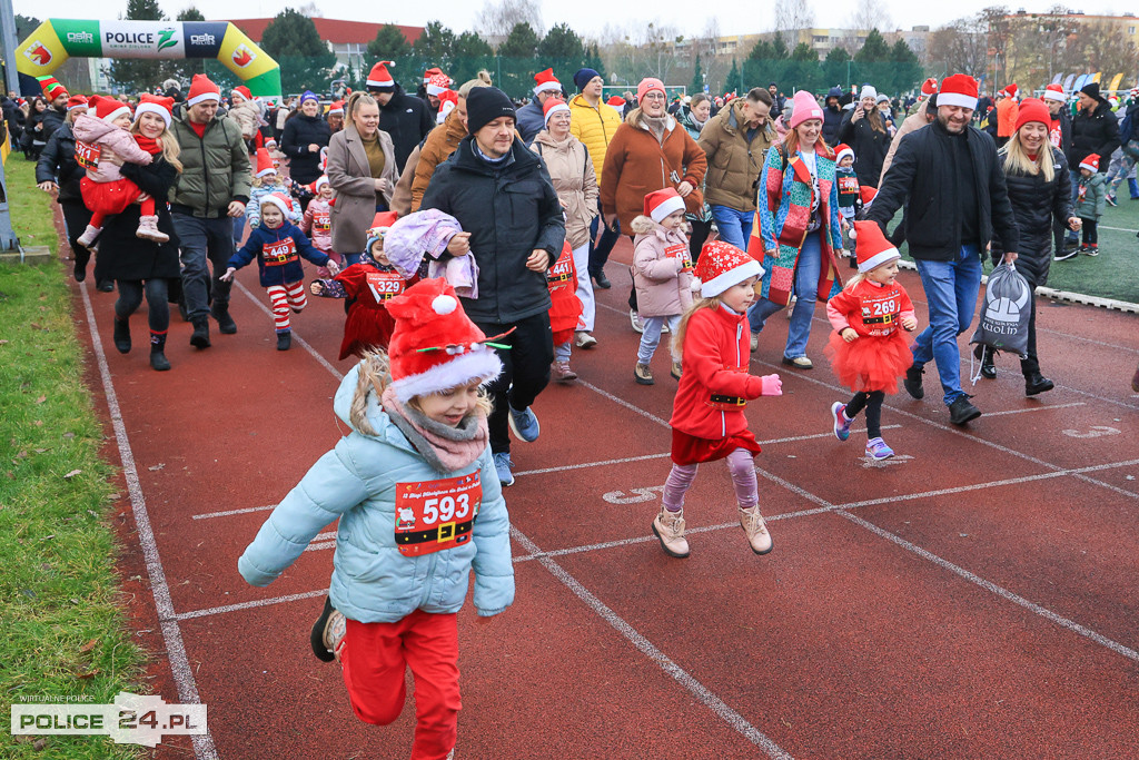 XIII Bieg Mikołajkowy w Policach - biegi najmłodszych