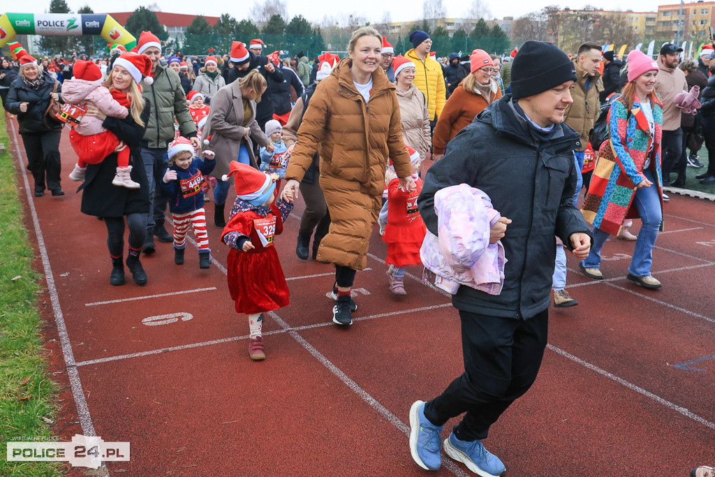 XIII Bieg Mikołajkowy w Policach - biegi najmłodszych