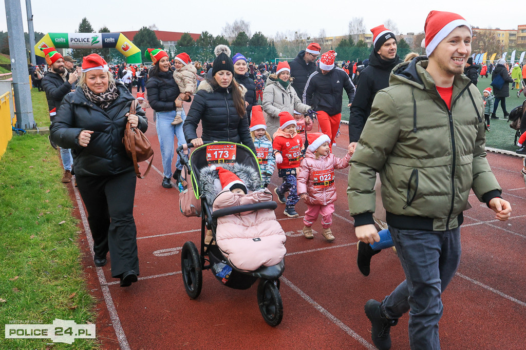 XIII Bieg Mikołajkowy w Policach - biegi najmłodszych