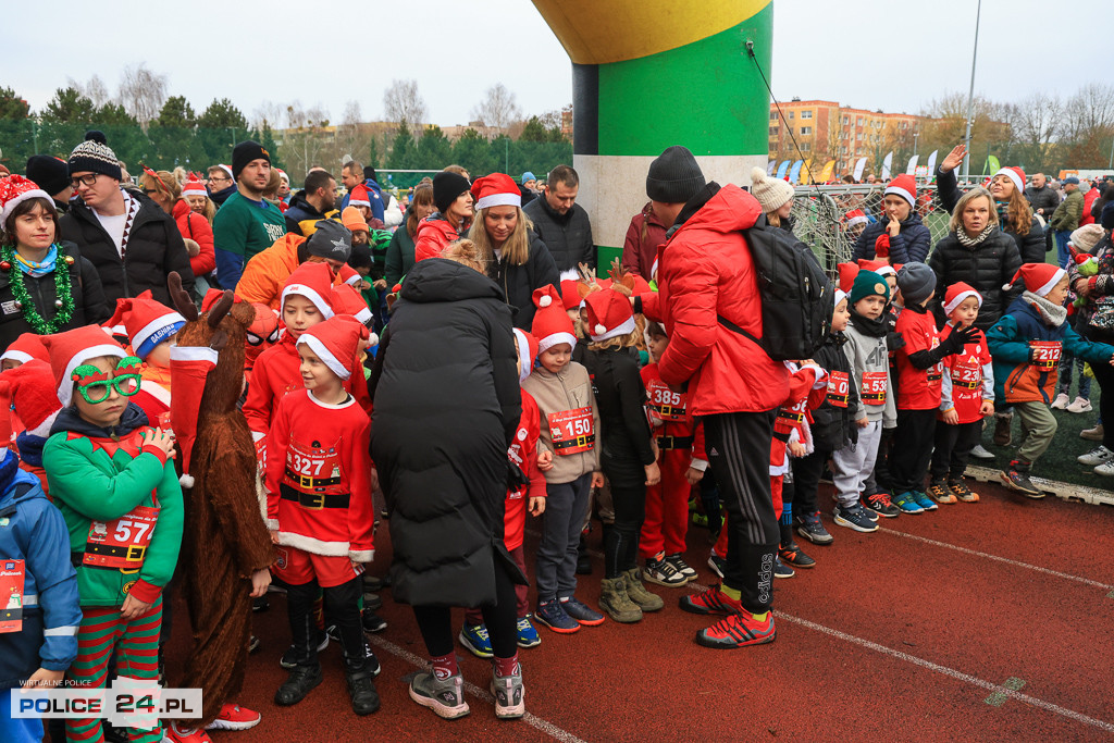 XIII Bieg Mikołajkowy w Policach - biegi najmłodszych