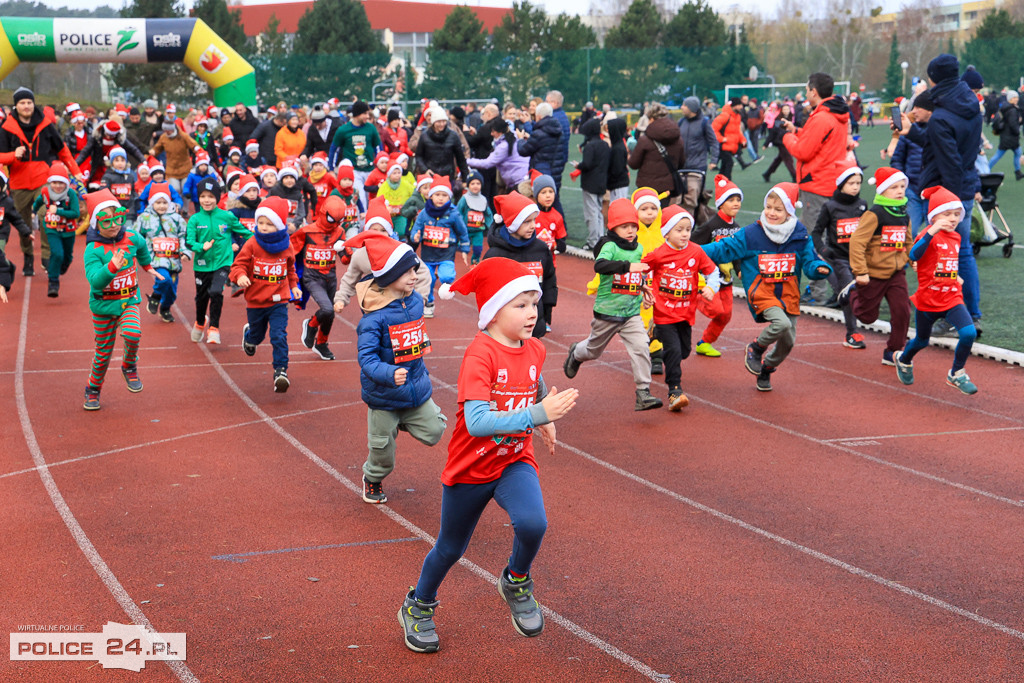 XIII Bieg Mikołajkowy w Policach - biegi najmłodszych