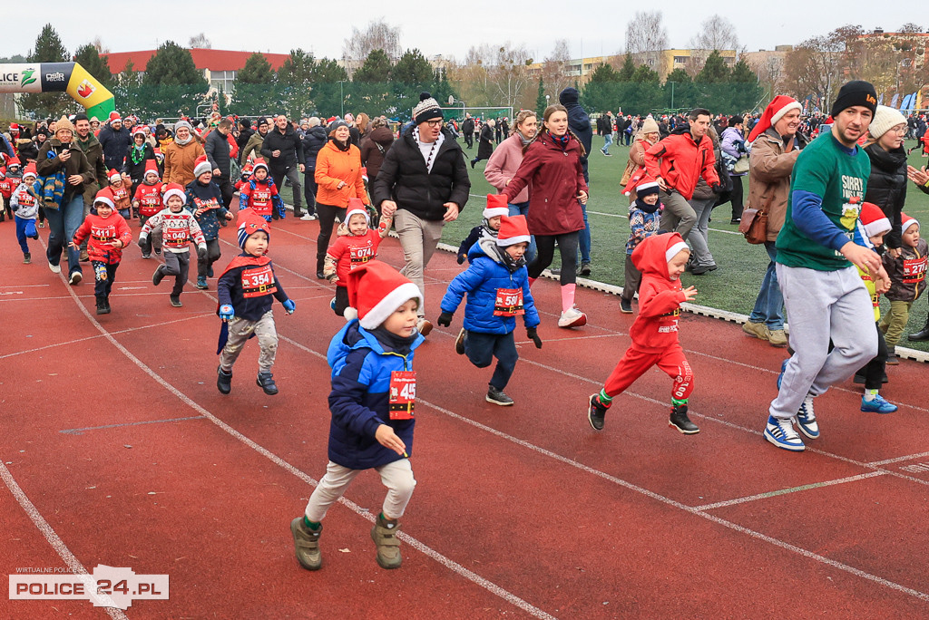 XIII Bieg Mikołajkowy w Policach - biegi najmłodszych