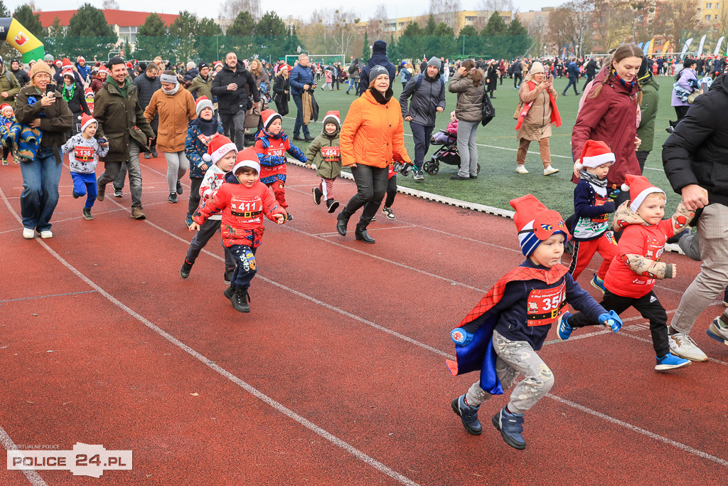 XIII Bieg Mikołajkowy w Policach - biegi najmłodszych