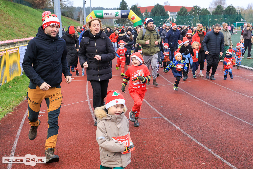 XIII Bieg Mikołajkowy w Policach - biegi najmłodszych