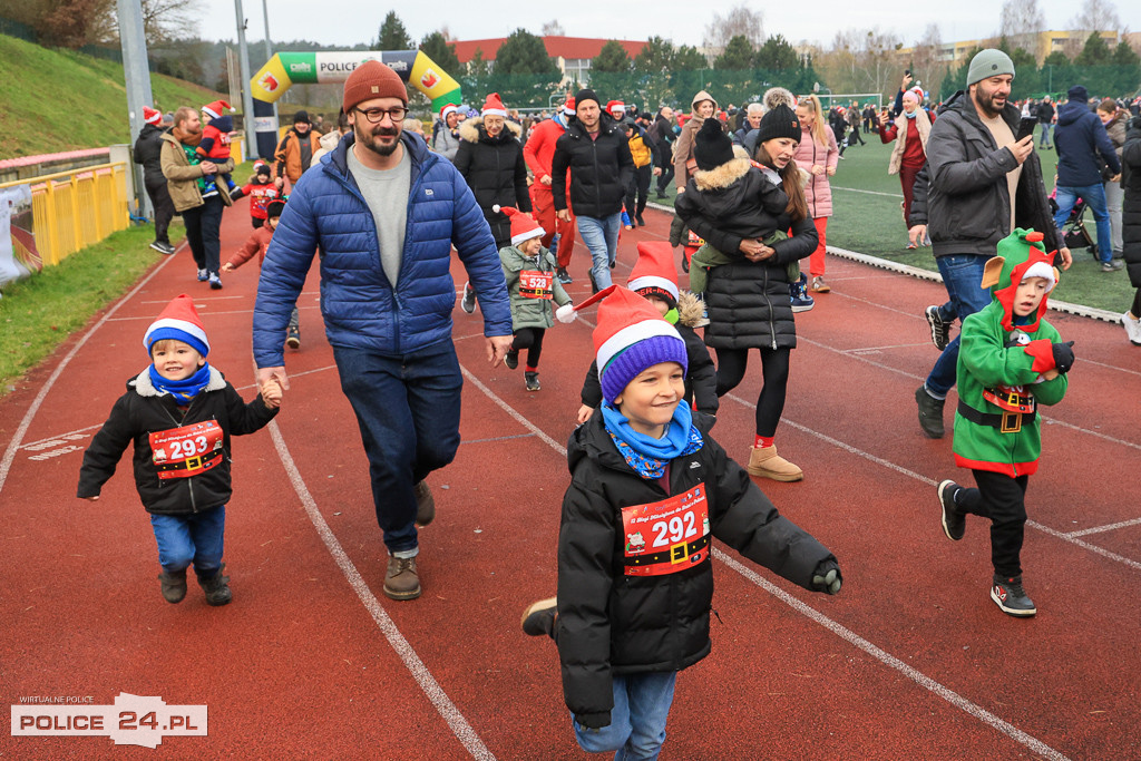 XIII Bieg Mikołajkowy w Policach - biegi najmłodszych