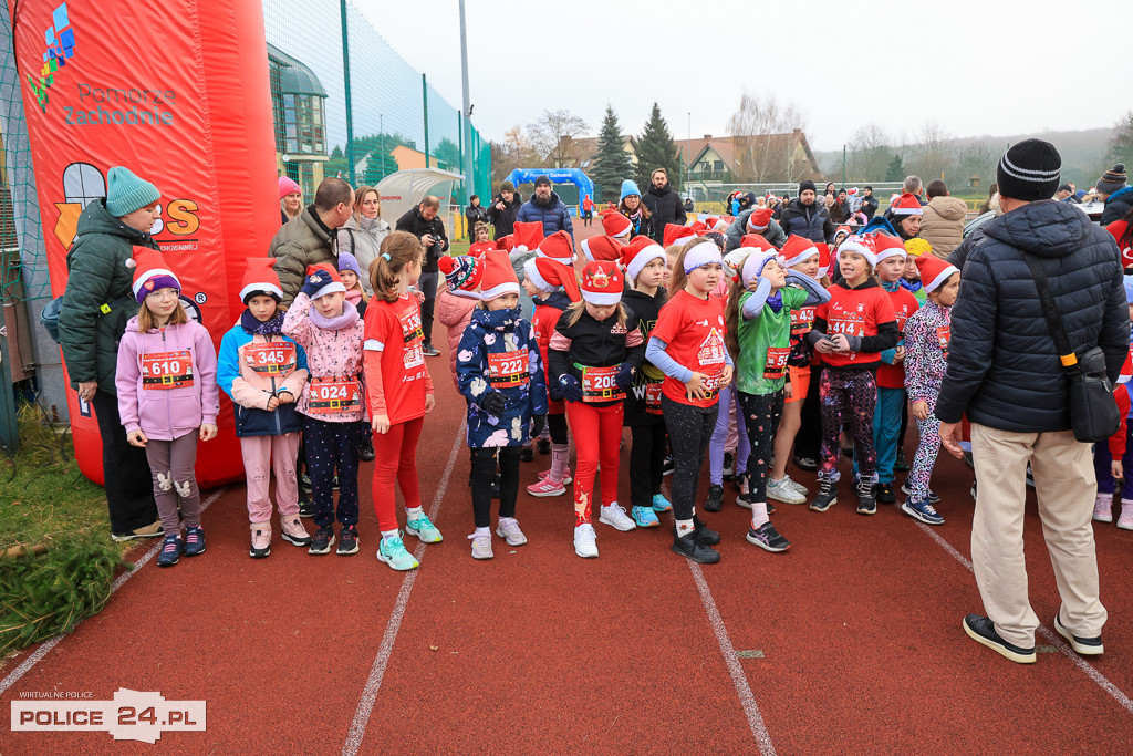 XIII Bieg Mikołajkowy w Policach - biegi najmłodszych