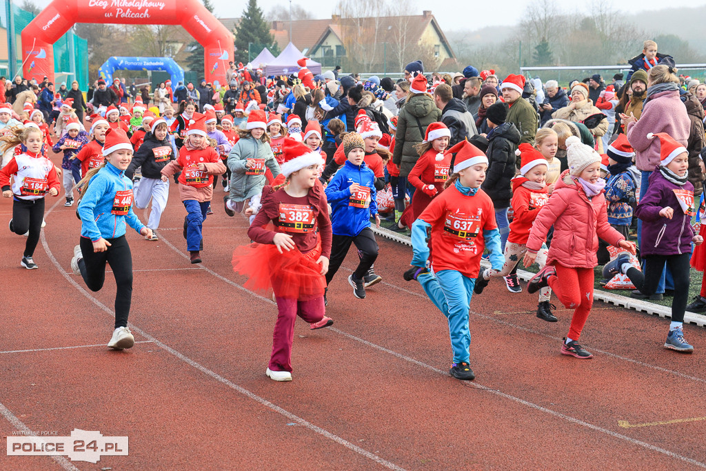 XIII Bieg Mikołajkowy w Policach - biegi najmłodszych
