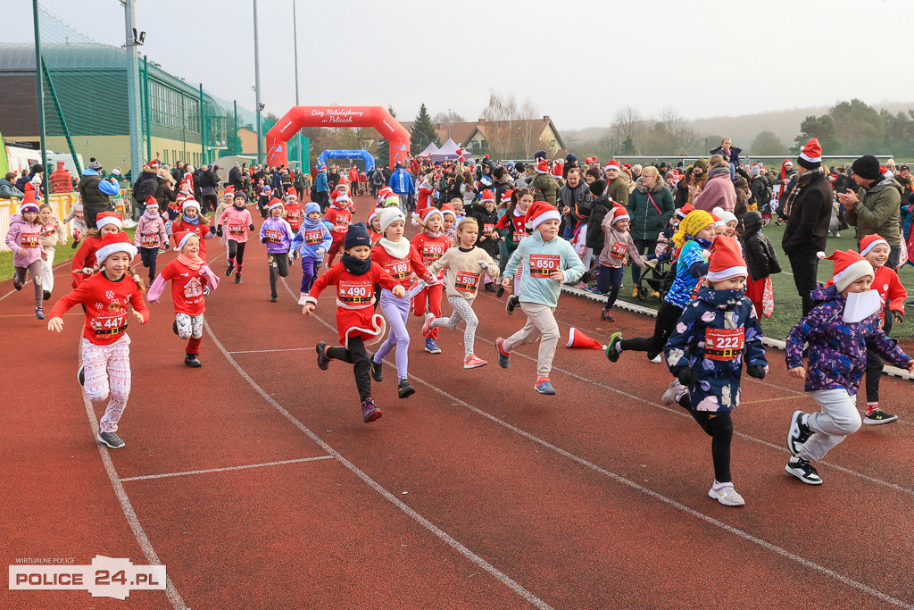 XIII Bieg Mikołajkowy w Policach - biegi najmłodszych