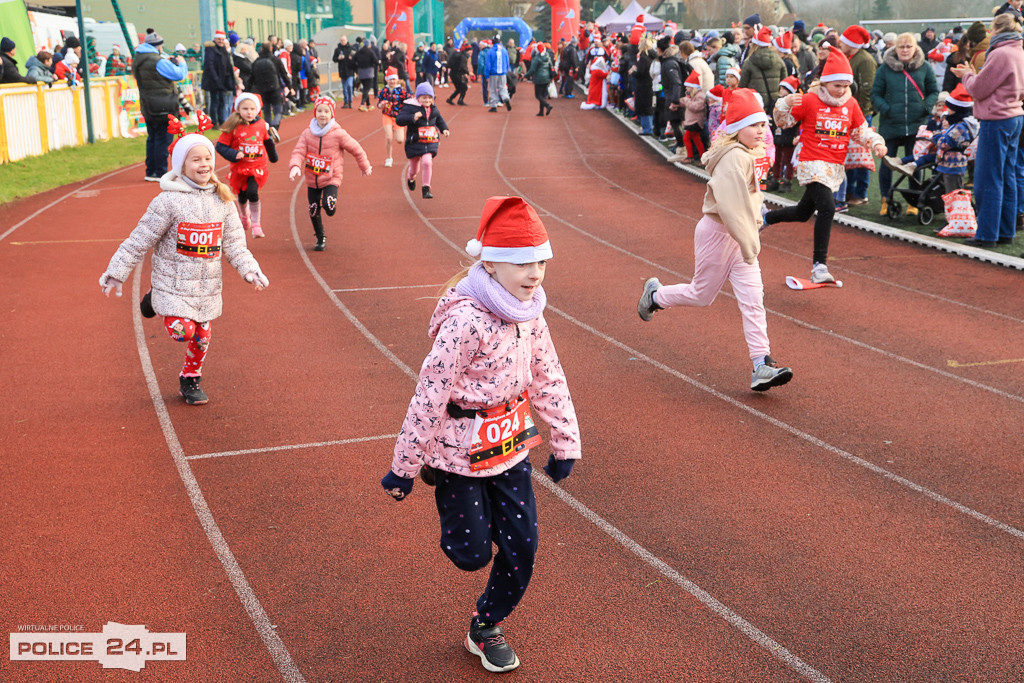 XIII Bieg Mikołajkowy w Policach - biegi najmłodszych