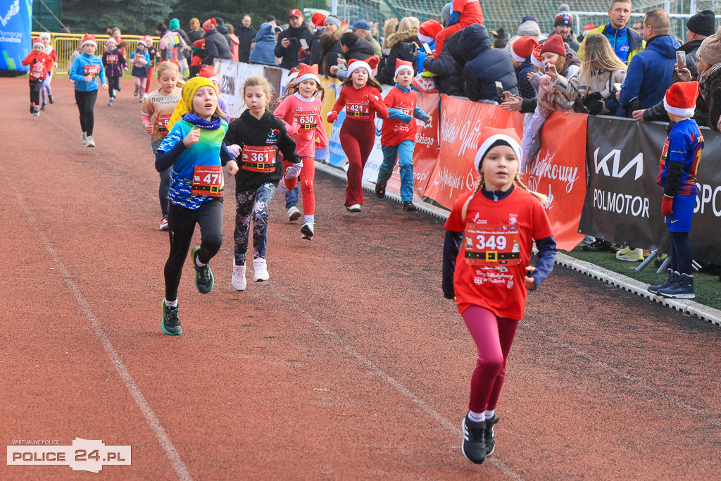 XIII Bieg Mikołajkowy w Policach - biegi najmłodszych