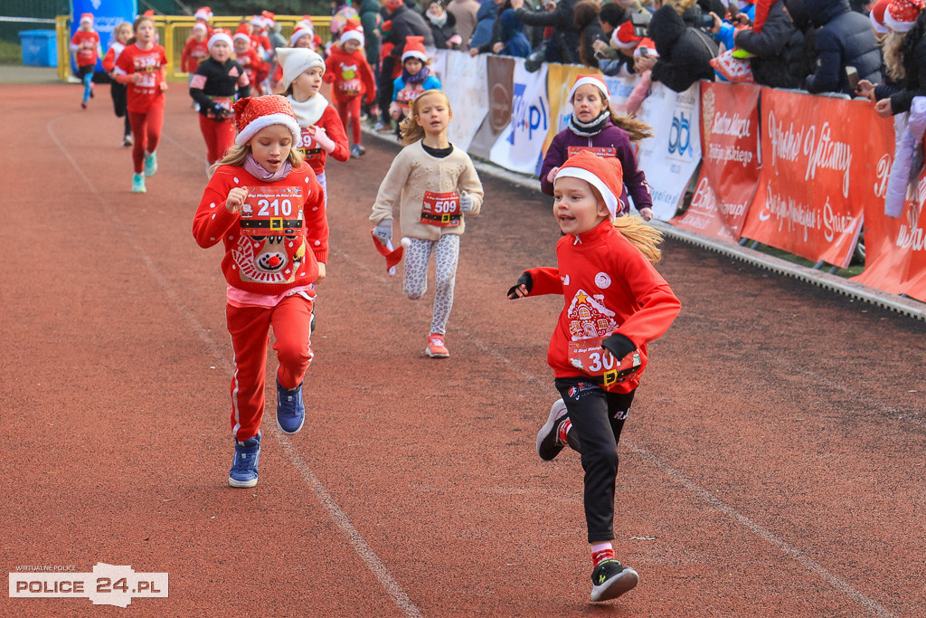 XIII Bieg Mikołajkowy w Policach - biegi najmłodszych