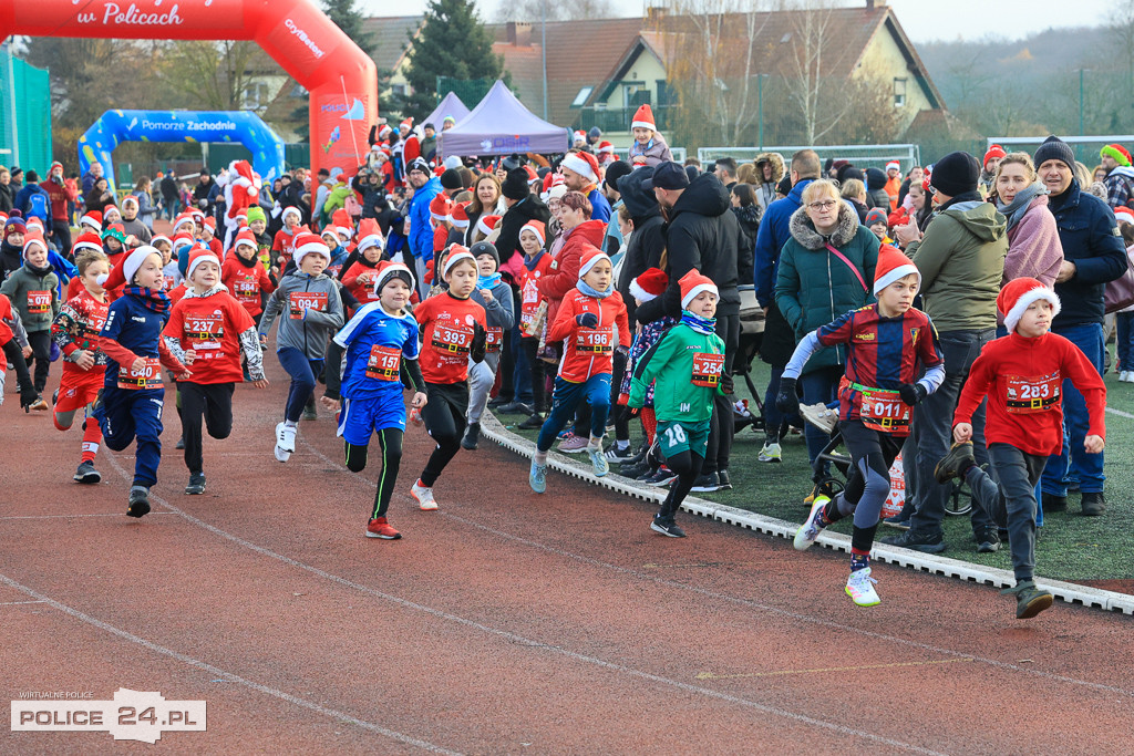 XIII Bieg Mikołajkowy w Policach - biegi najmłodszych