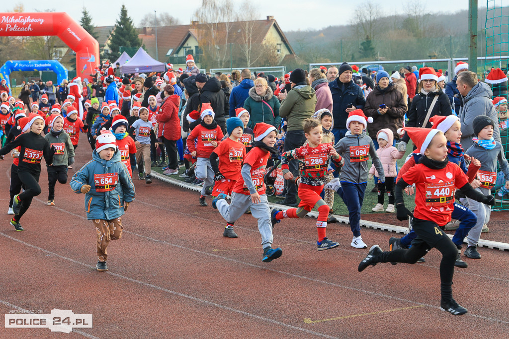XIII Bieg Mikołajkowy w Policach - biegi najmłodszych