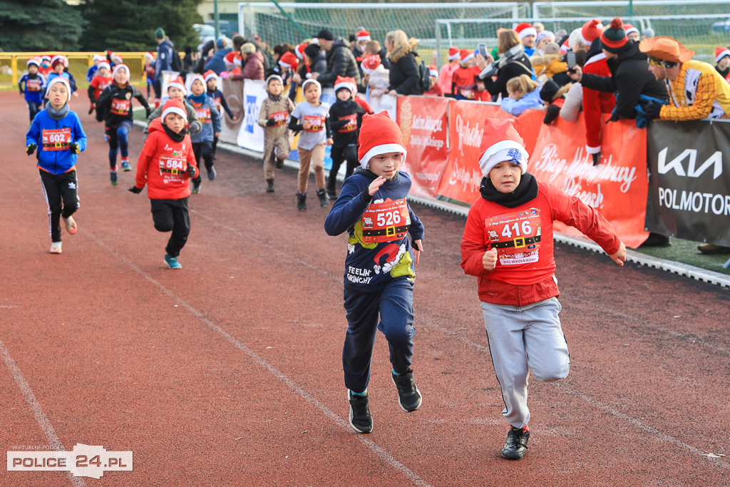 XIII Bieg Mikołajkowy w Policach - biegi najmłodszych
