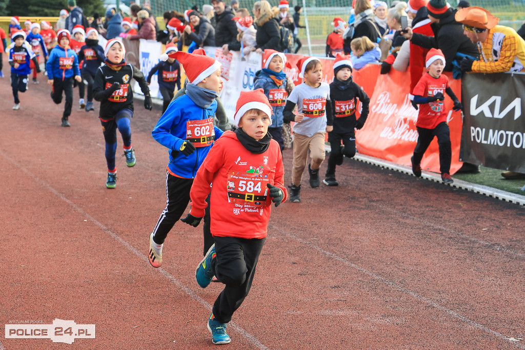 XIII Bieg Mikołajkowy w Policach - biegi najmłodszych