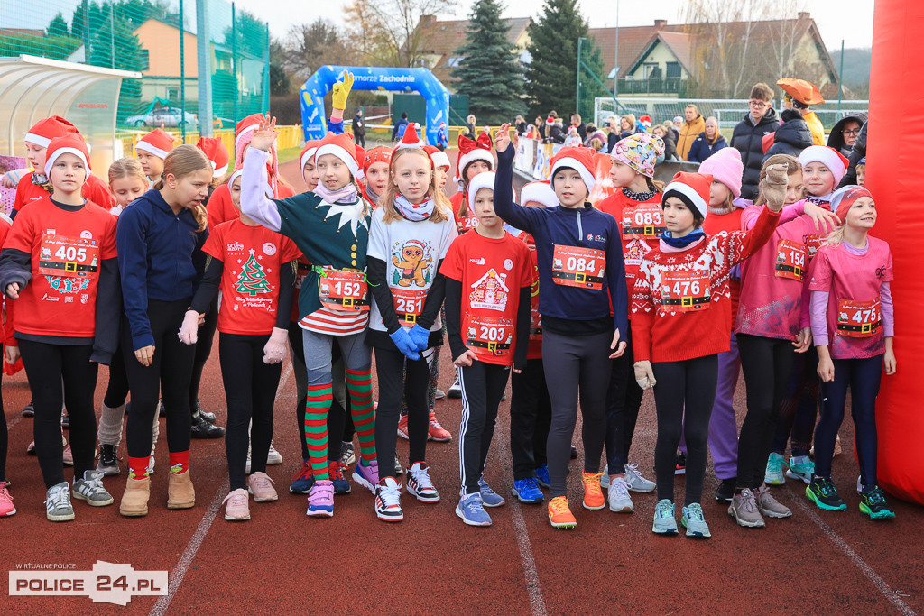 XIII Bieg Mikołajkowy w Policach - biegi najmłodszych