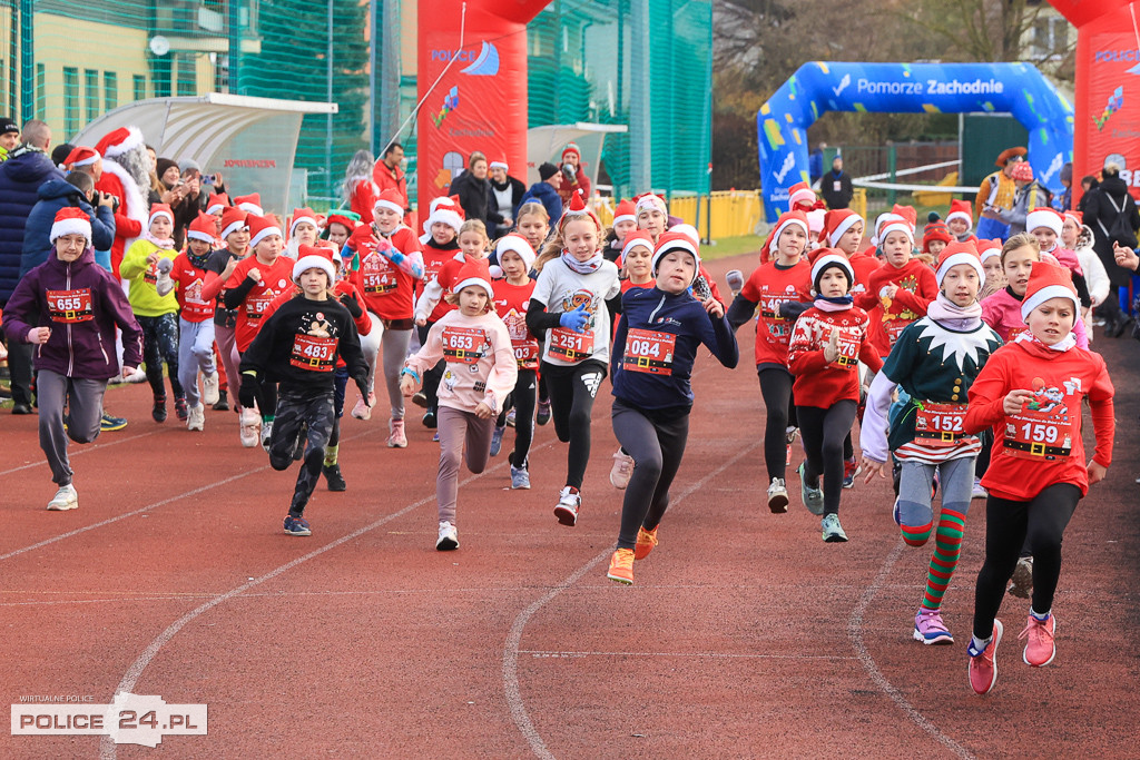 XIII Bieg Mikołajkowy w Policach - biegi najmłodszych