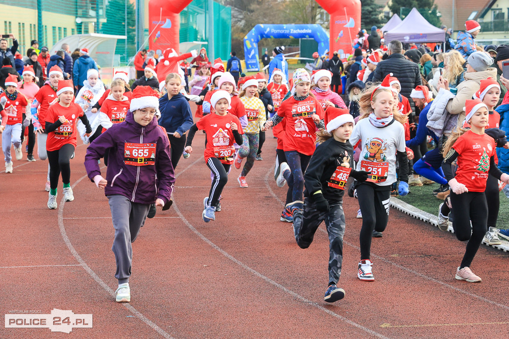 XIII Bieg Mikołajkowy w Policach - biegi najmłodszych