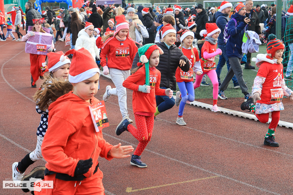 XIII Bieg Mikołajkowy w Policach - biegi najmłodszych