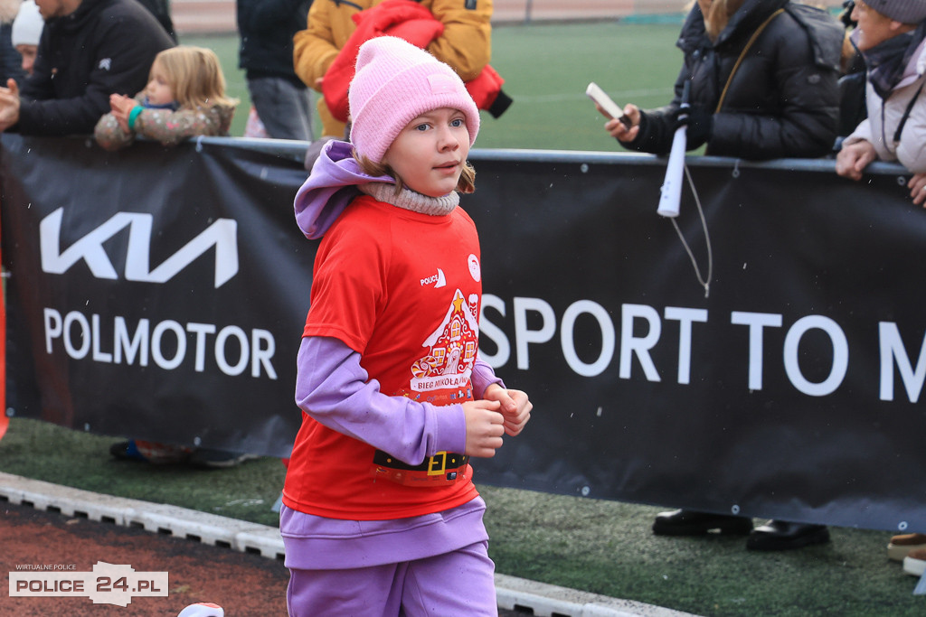 XIII Bieg Mikołajkowy w Policach - biegi najmłodszych