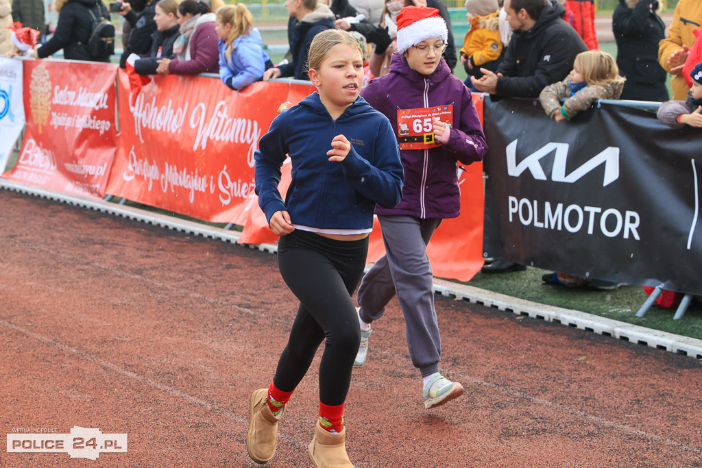 XIII Bieg Mikołajkowy w Policach - biegi najmłodszych