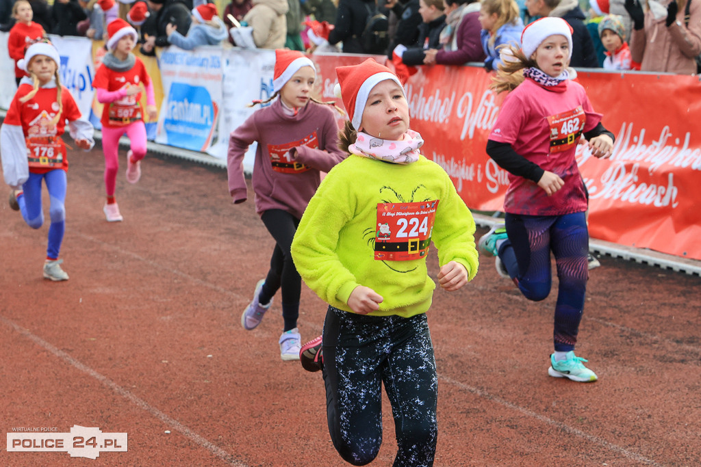 XIII Bieg Mikołajkowy w Policach - biegi najmłodszych