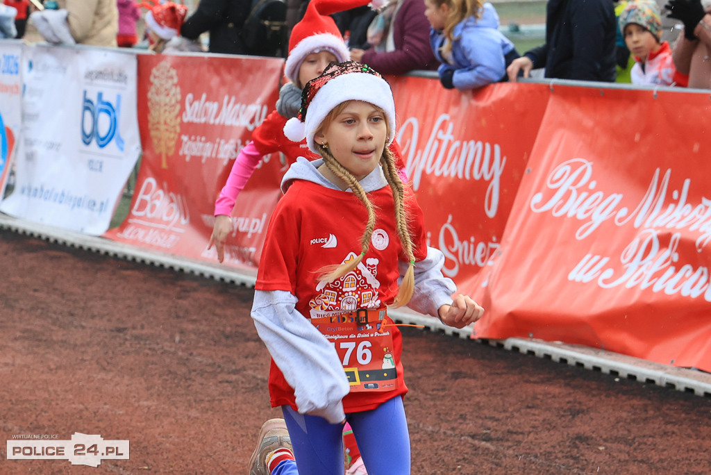 XIII Bieg Mikołajkowy w Policach - biegi najmłodszych