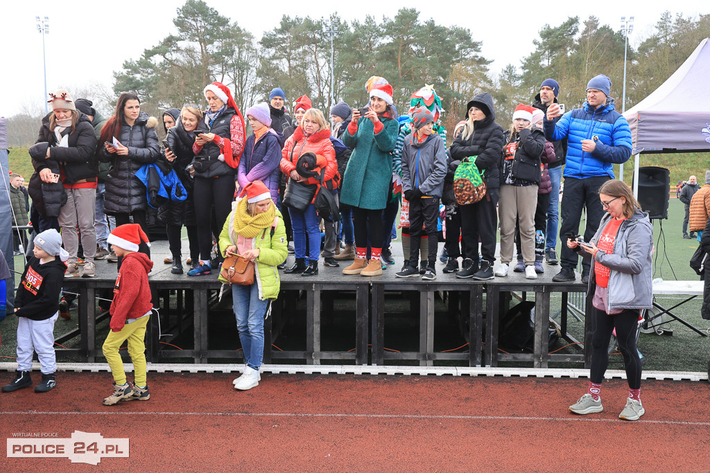 XIII Bieg Mikołajkowy w Policach - biegi najmłodszych