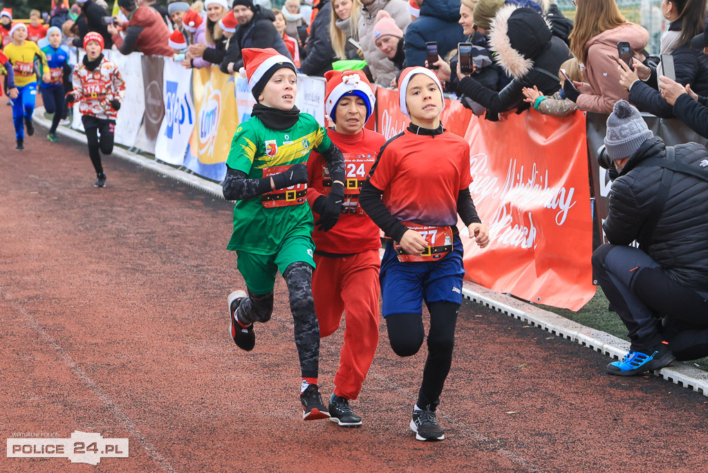 XIII Bieg Mikołajkowy w Policach - biegi najmłodszych