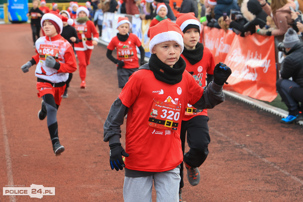 XIII Bieg Mikołajkowy w Policach - biegi najmłodszych